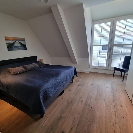 Penthouse Windkracht 10 Aan Het Strand Van Cadzand Bagian luar foto