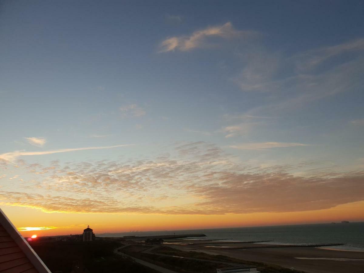 Penthouse Windkracht 10 Aan Het Strand Van Cadzand Bagian luar foto